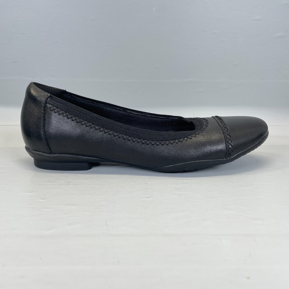 Clarks Sara Bay Ballet Flats Womens Size 7 M Black Leather Slip On Comfort Shoes